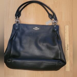 Coach 3- Pocket Purse